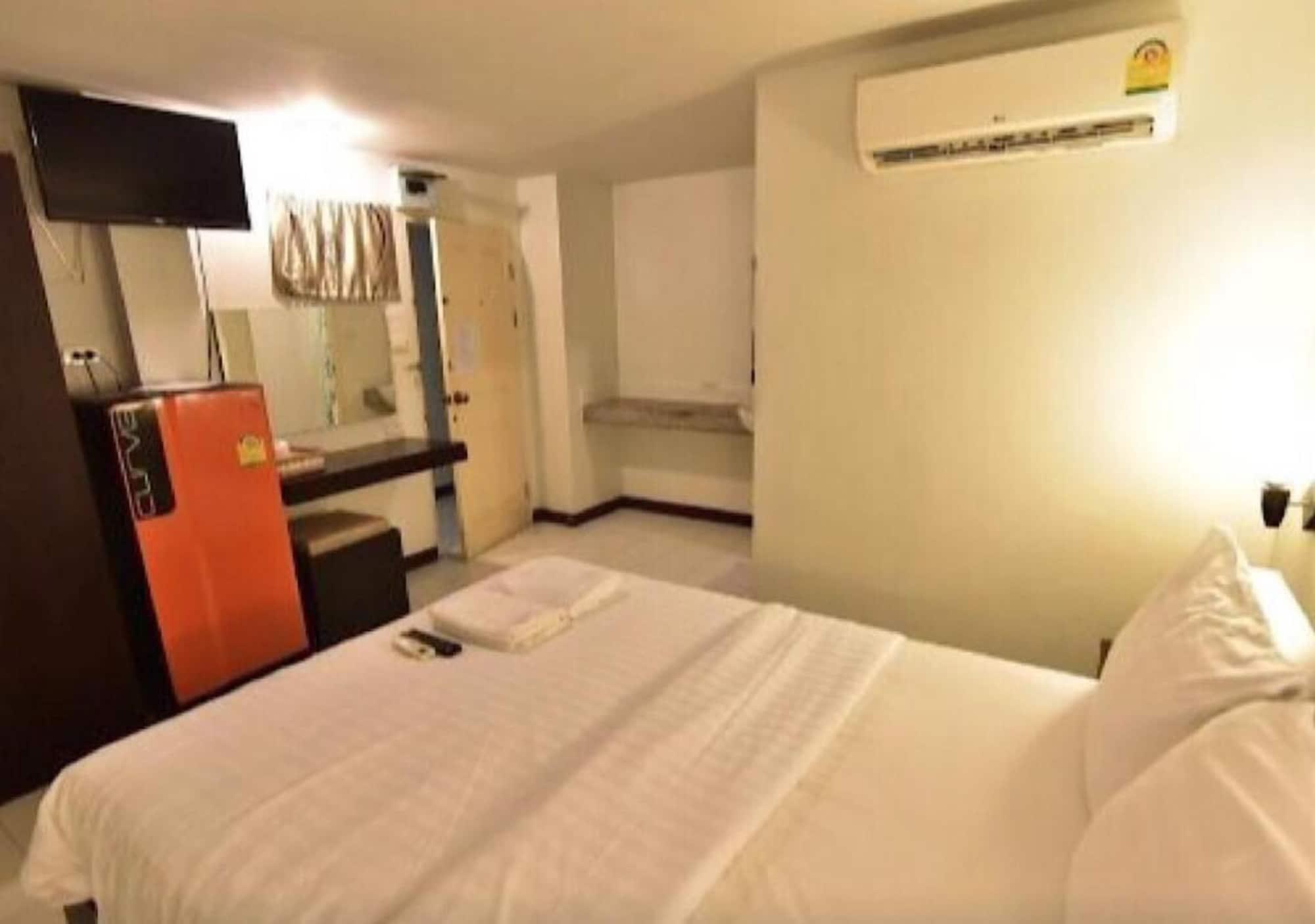 Ck Residence Pattaya Exteriör bild